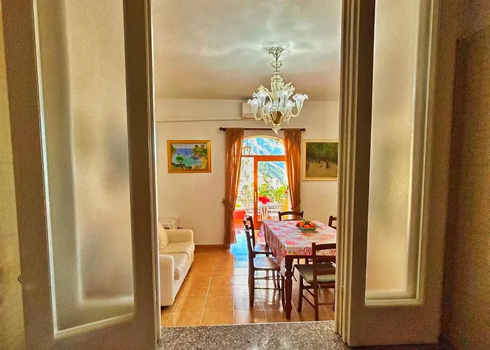 Casa Danira - بيت للعطل بوسيتانو